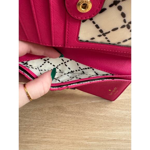 Kate Spade Hot Pink and Gold Wallet *as is* - Picture 9 of 11
